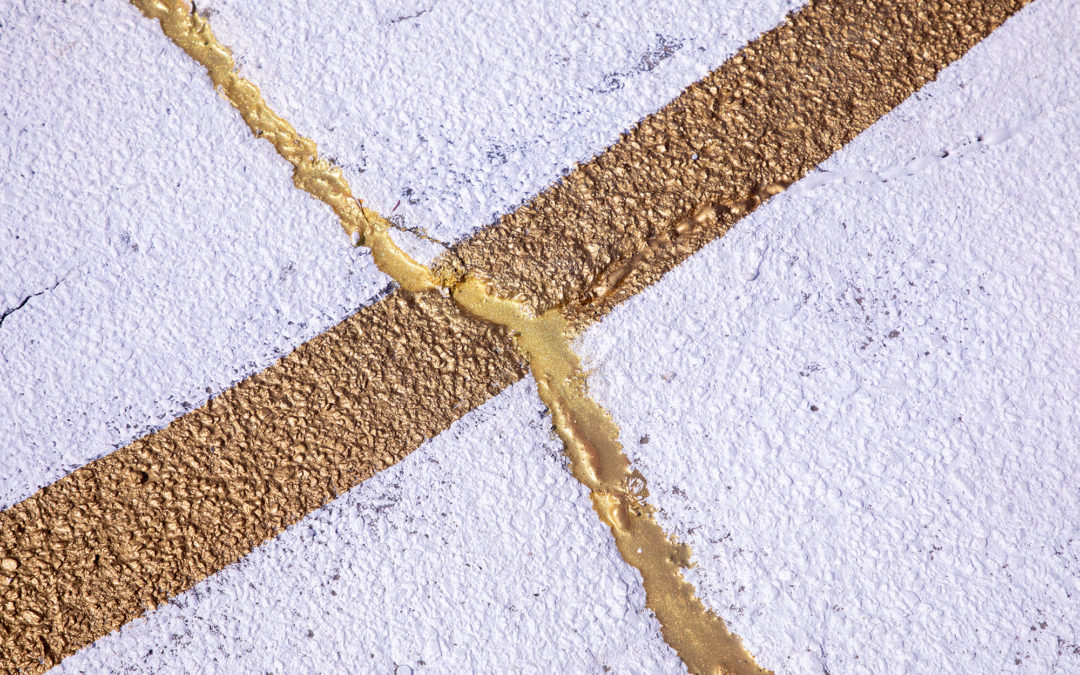 Kintsugi en una cancha de baloncesto